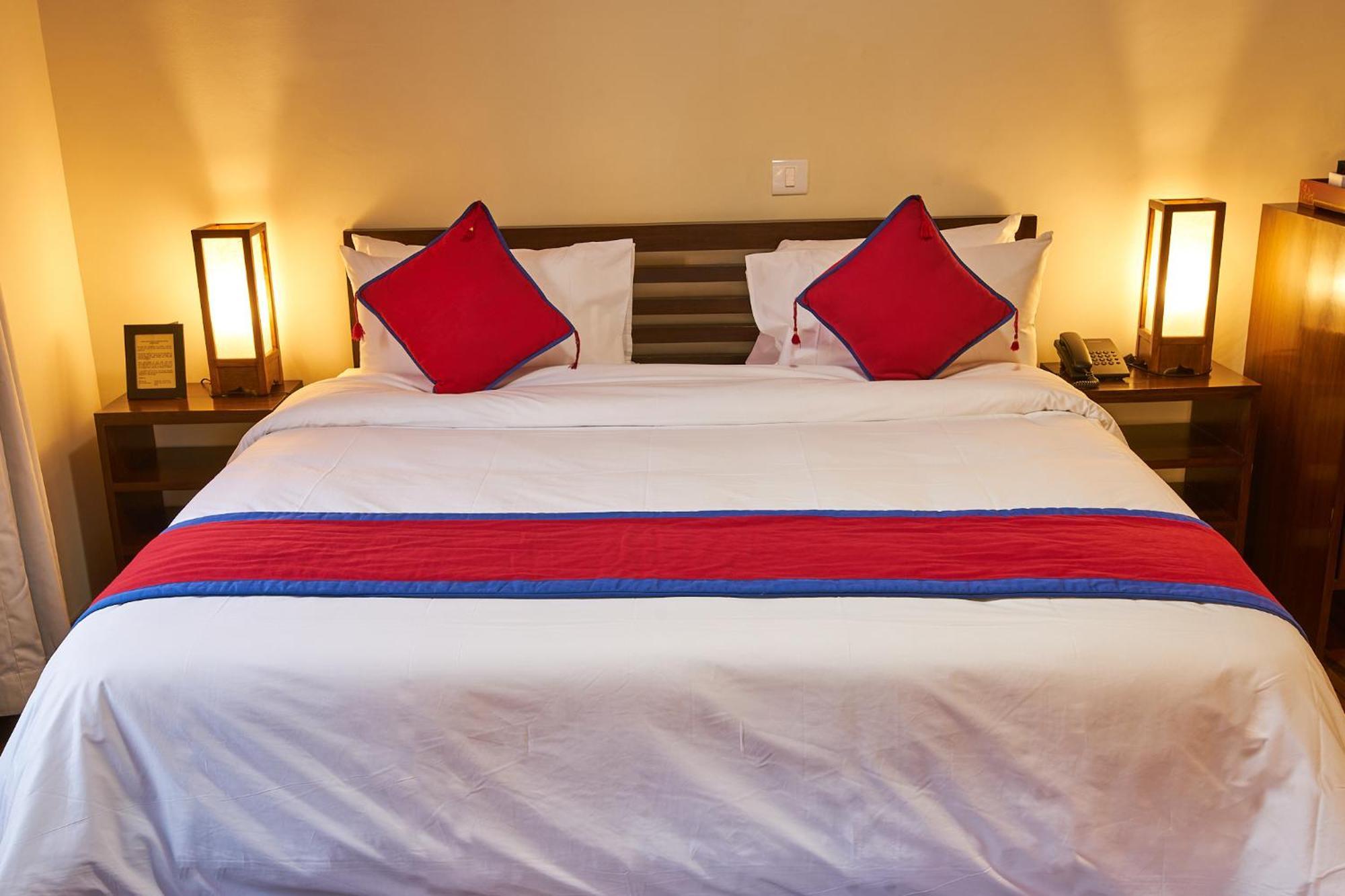 Shambaling Boutique Hotel Kathmandu Bagian luar foto